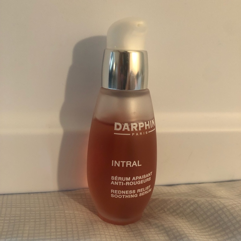 Darphin Intral Redness relief soothing serum